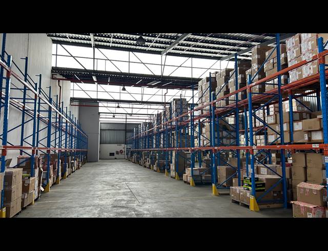5,552M² WAREHOUSE TO LET IN EPPING INDUSTRIAL